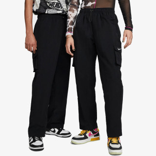 NIKE Sportswear Essential 