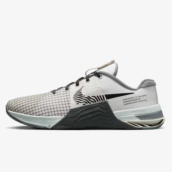 NIKE Metcon 8 