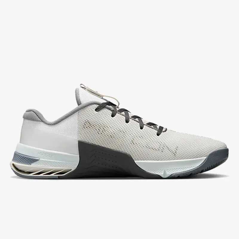 NIKE Metcon 8 