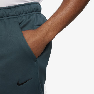 NIKE Therma-FIT 