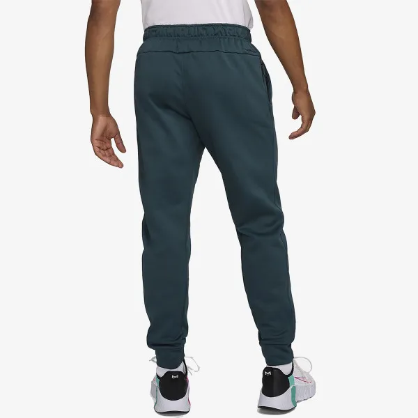 NIKE Therma-FIT 