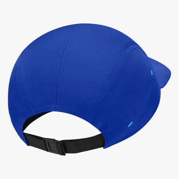 NIKE Dri-FIT AW84 