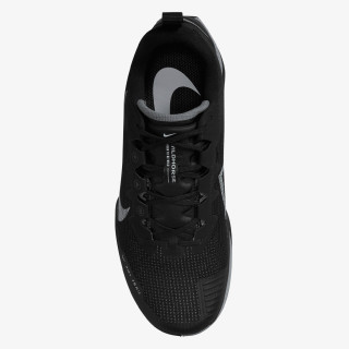 NIKE Wildhorse 8 