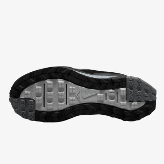 NIKE Wildhorse 8 