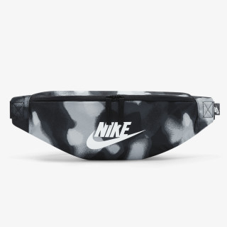 NIKE Heritage 