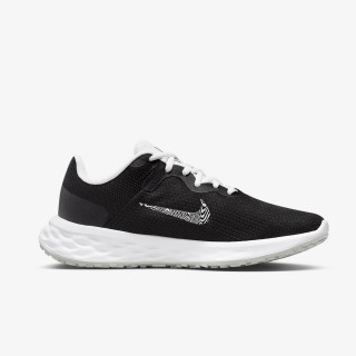 NIKE REVOLUTION 6 