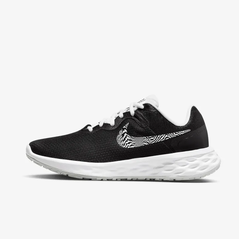 NIKE REVOLUTION 6 
