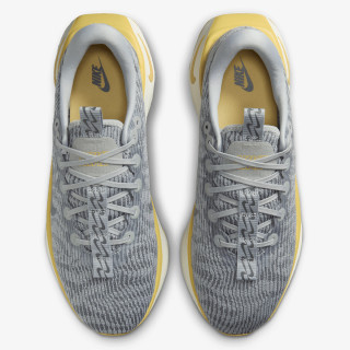 Nike Escape Momentum 
