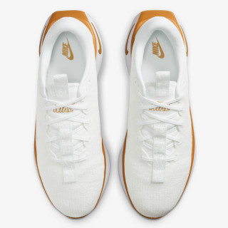 Nike Escape Momentum