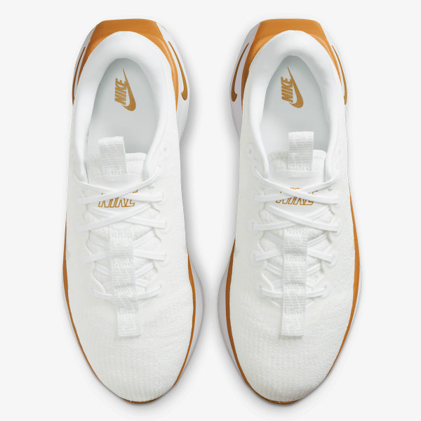 Nike Escape Momentum