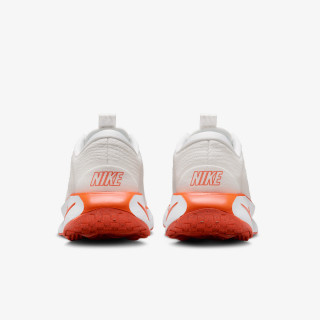 Nike Escape Momentum 