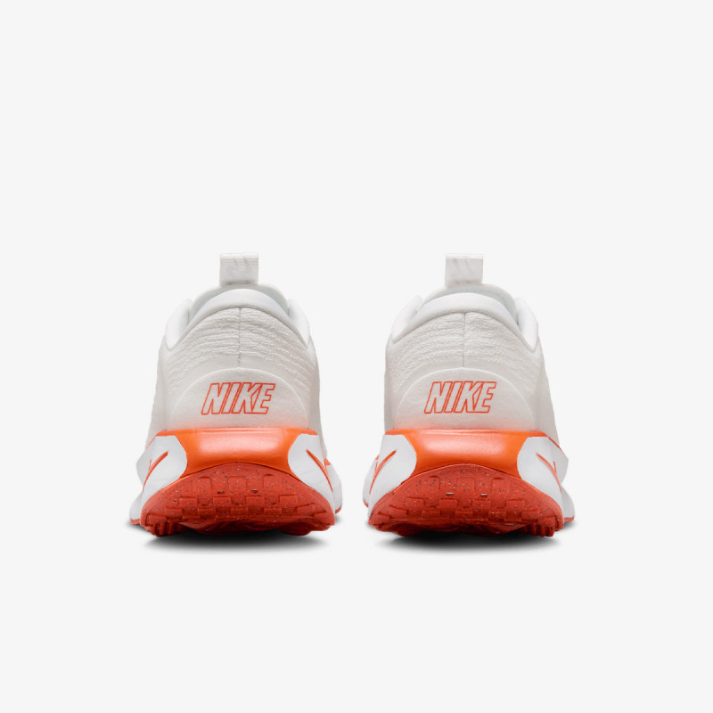 Nike Escape Momentum 