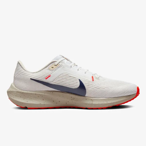 NIKE Air Zoom Pegasus 40 