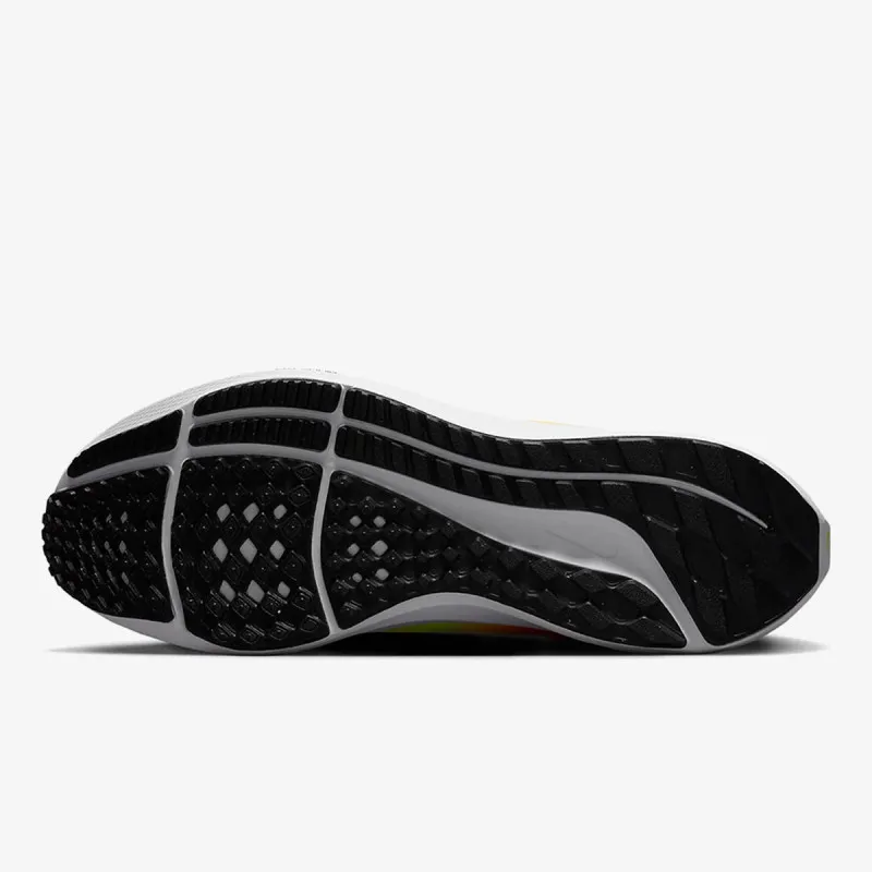 NIKE Air Zoom Pegasus 40 