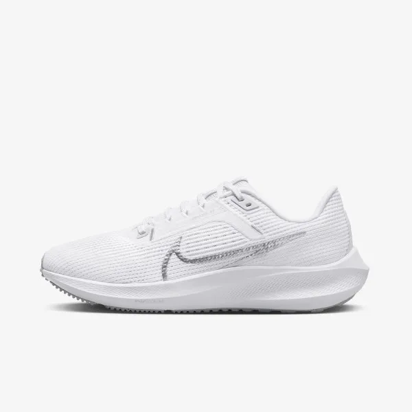 NIKE Air Zoom Pegasus 40 