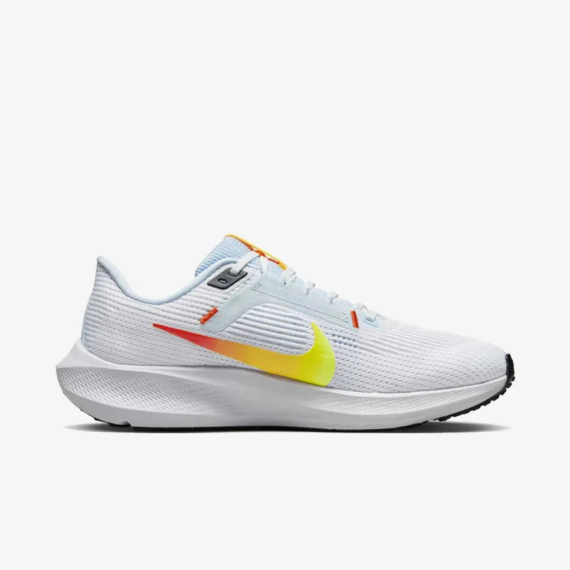 NIKE AIR ZOOM PEGASUS 40 
