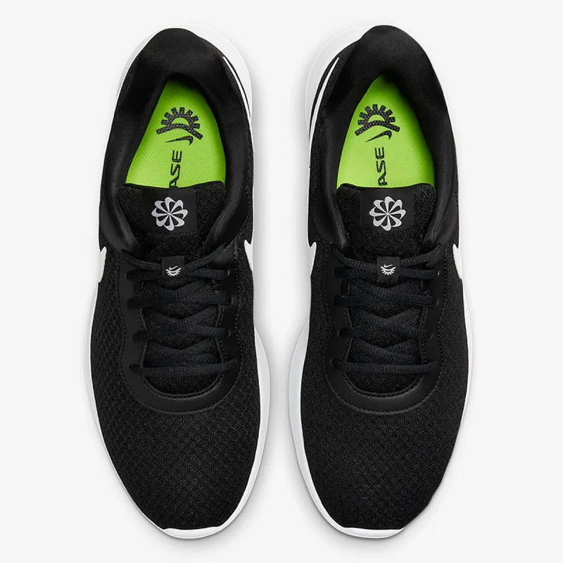 NIKE Tanjun 