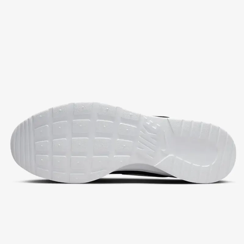 NIKE Tanjun 