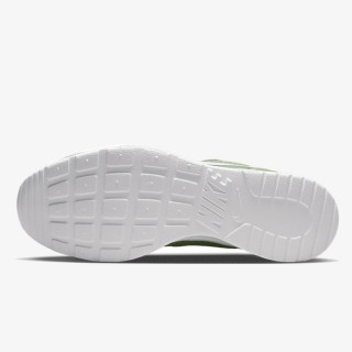 NIKE Tanjun 