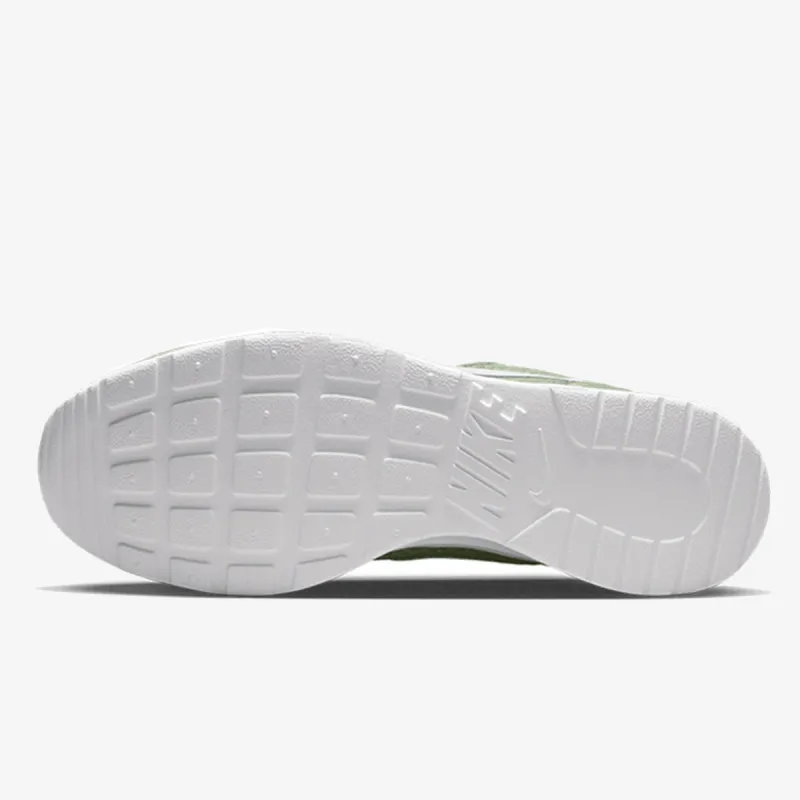 NIKE Tanjun 