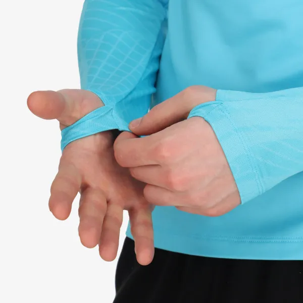 NIKE Dri-FIT Strike 
