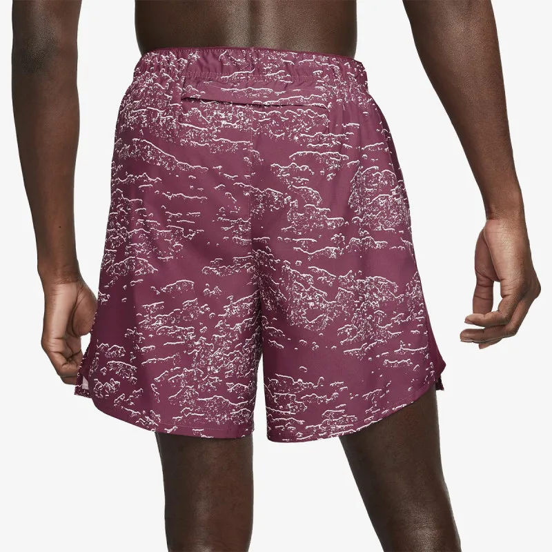 NIKE Dri-FIT Run Division Challenger 