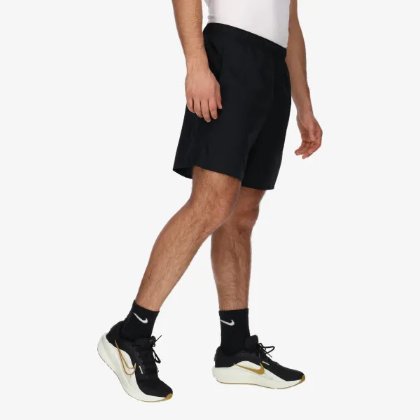 NIKE Dri-FIT Challenger 