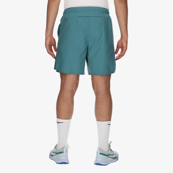 NIKE Dri-FIT Challenger 