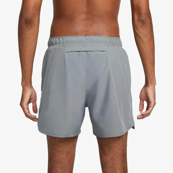 NIKE Challenger 