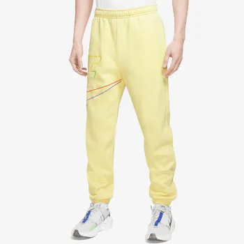 NIKE Club Fleece+ 