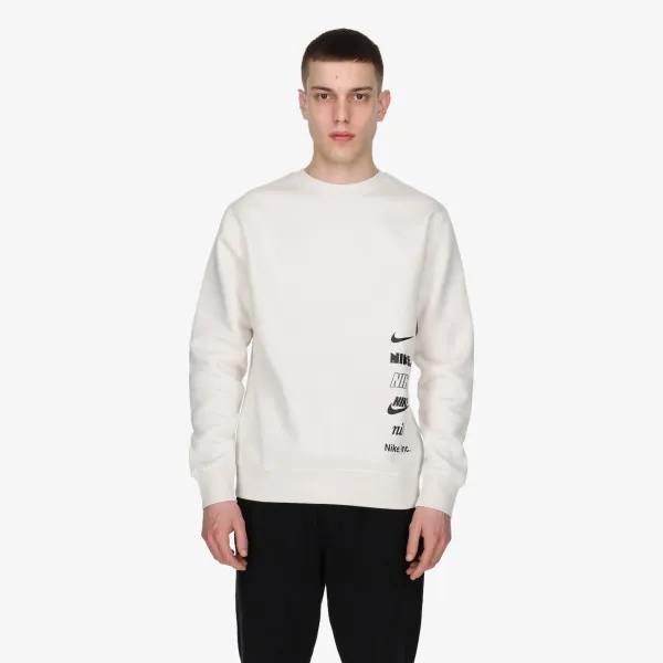 NIKE Club Fleece+ 