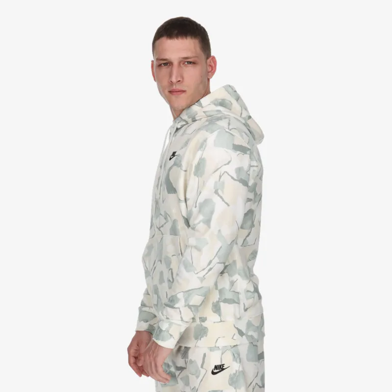 NIKE Club 