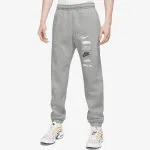 NIKE Club Fleece+ 