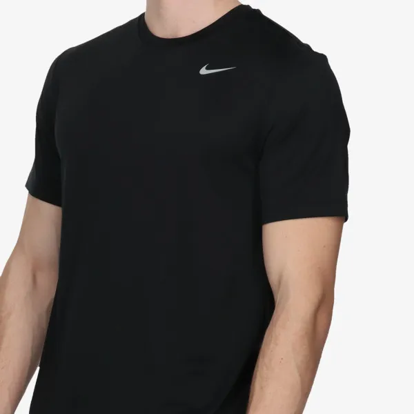 Nike Dri-FIT Legend 