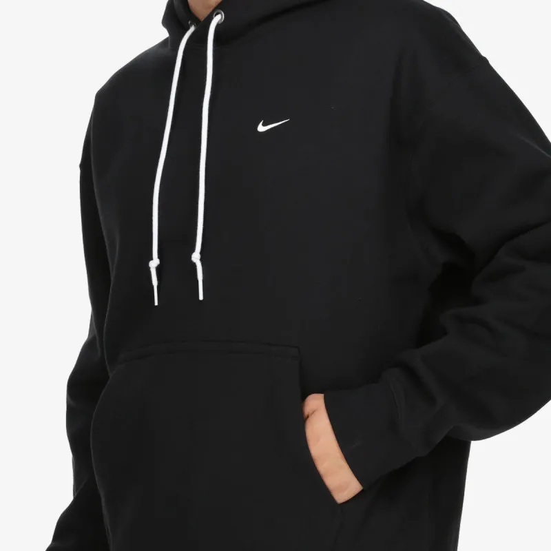 Nike Solo Swoosh 