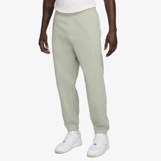 Nike Solo Swoosh 