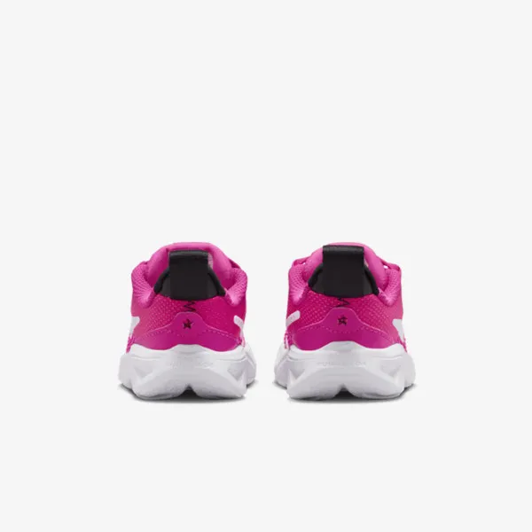 NIKE Star Runner 4 