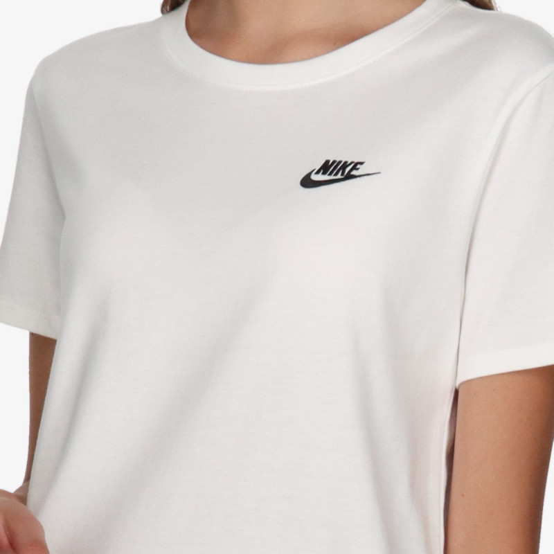 Nike Sportswear Club 
