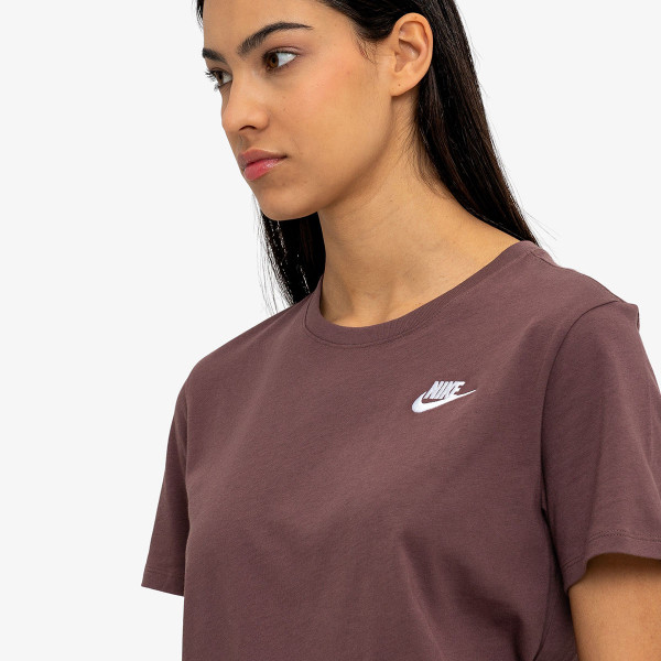 Nike Sportswear Club Essential 