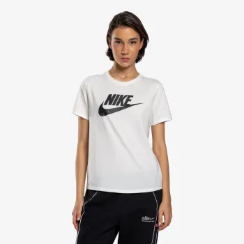 Nike Sportswear Essentials 