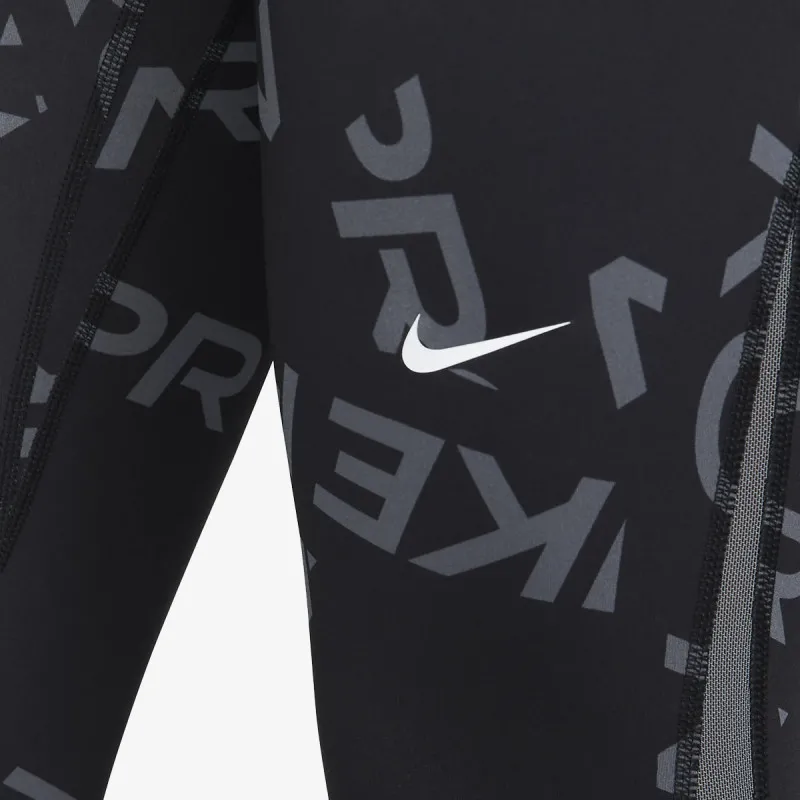 NIKE Pro 