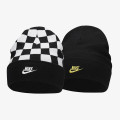 NIKE Peak 