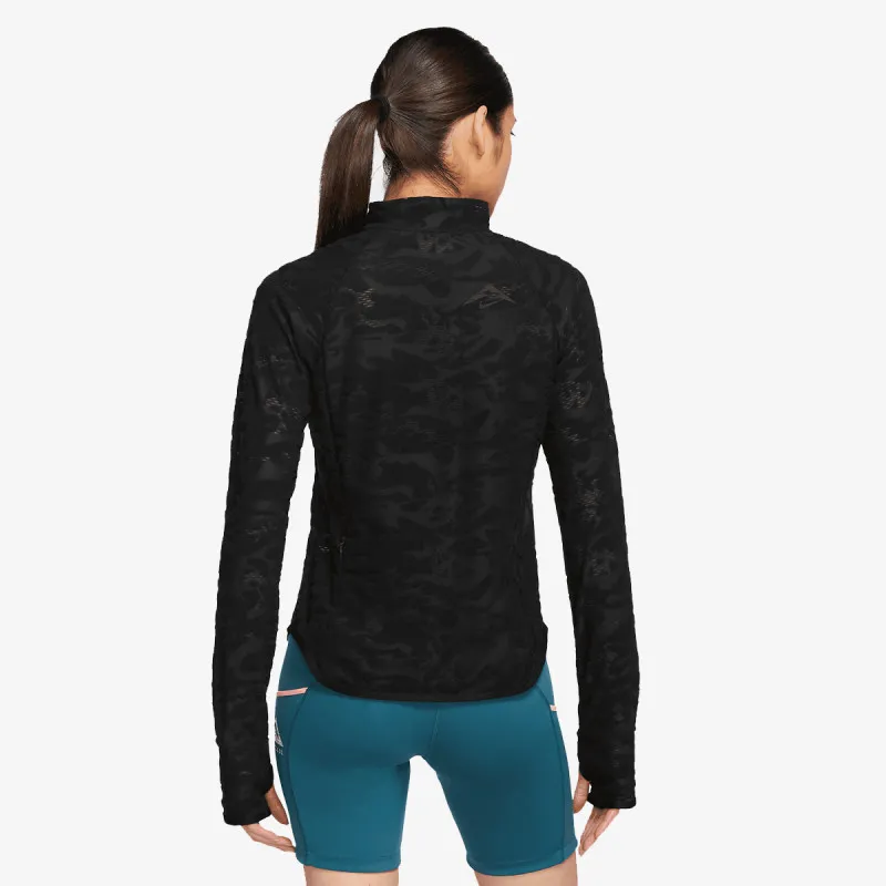 NIKE Dri-FIT 
