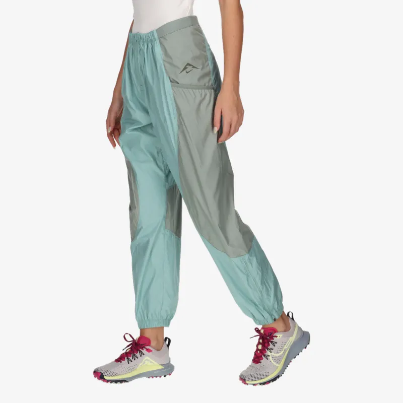 NIKE Trail Repel 