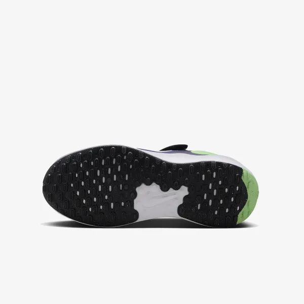 Nike Revolution 7 