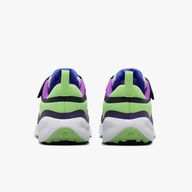 Nike Revolution 7 