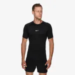 Nike Pro 