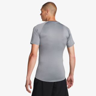 Nike Pro 
