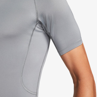 Nike Pro 