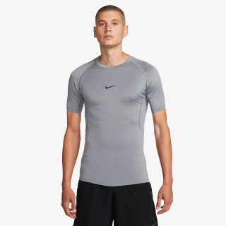 Nike Pro 